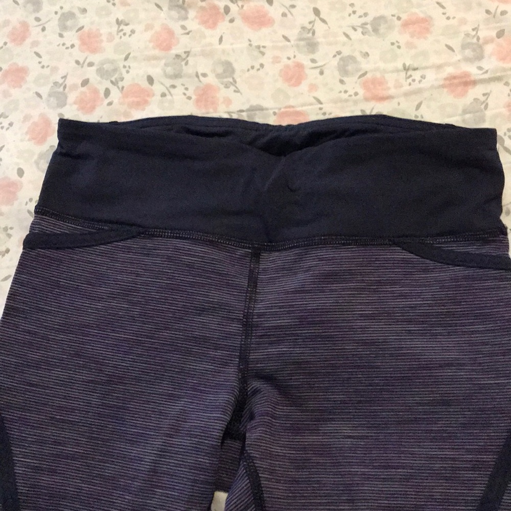 Purple and navy lulu lemon crops